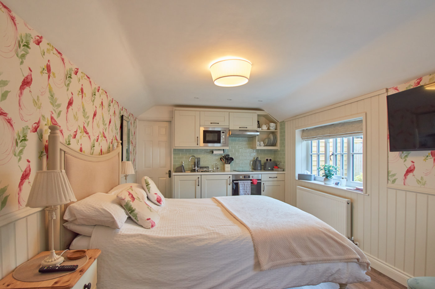 little-smithy-bedroom-1a